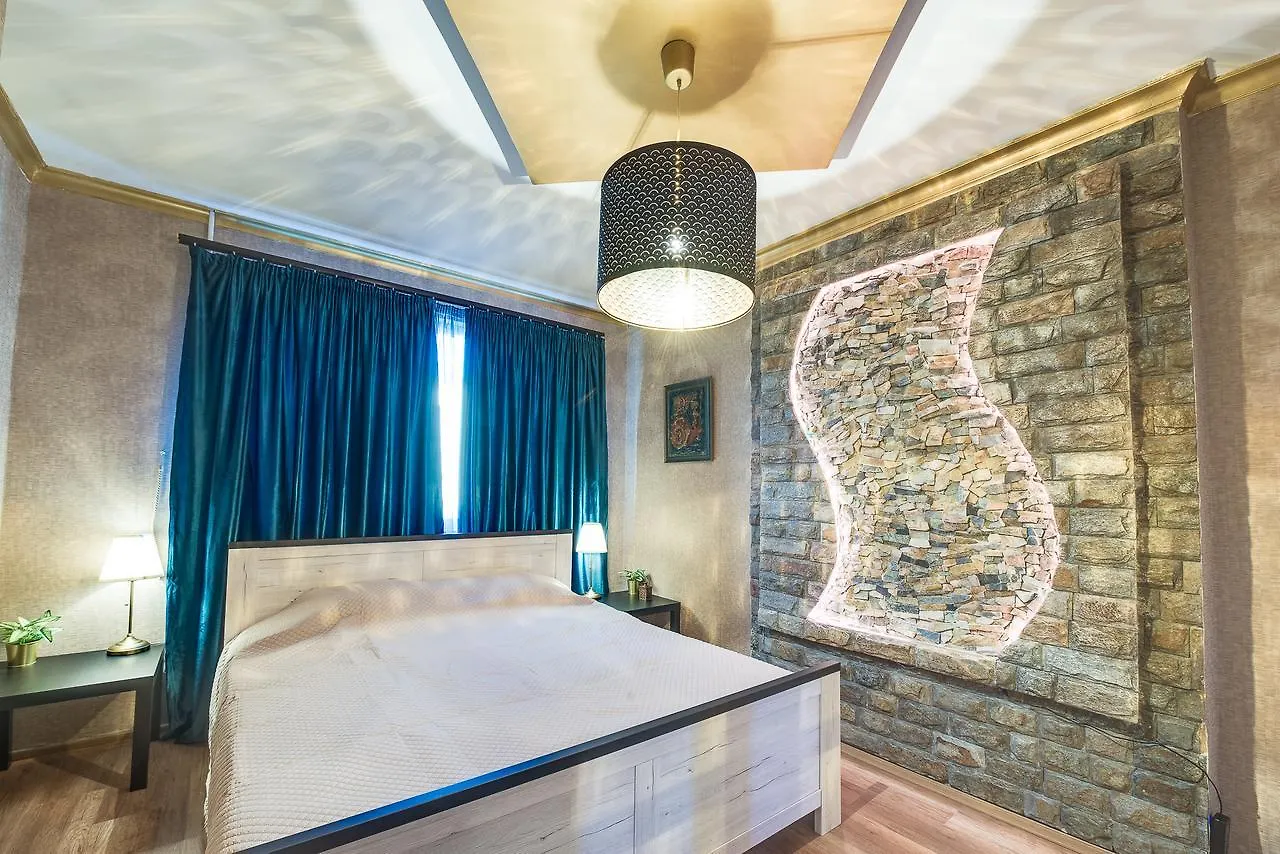 Apartment Unique Atmosphere With Golden Standard Design Sofia Bulgaria